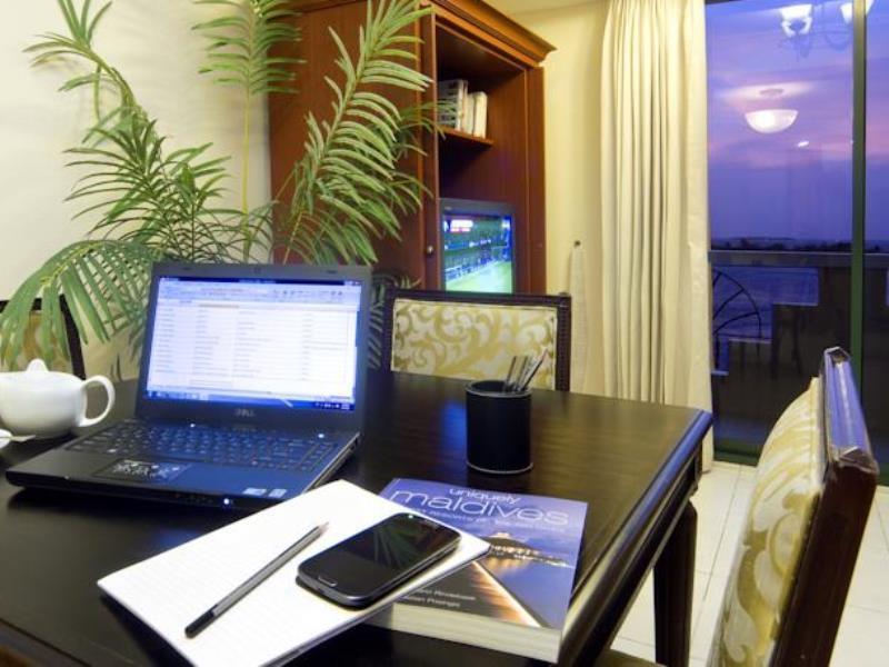 Mookai Hotel Malé Kültér fotó
