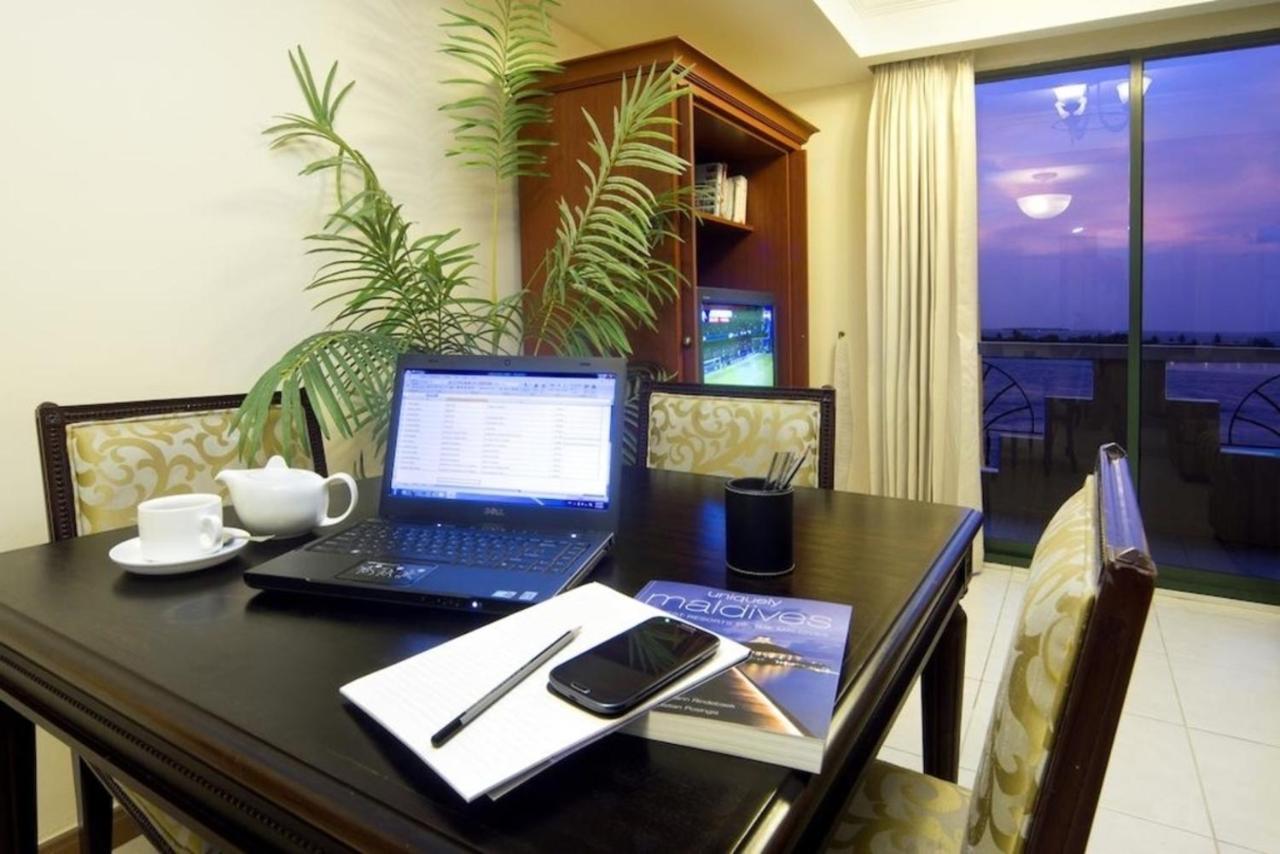 Mookai Hotel Malé Kültér fotó